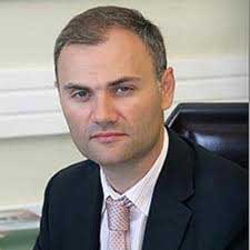 Колобов Юрий Владимирович — министр финансов Украины